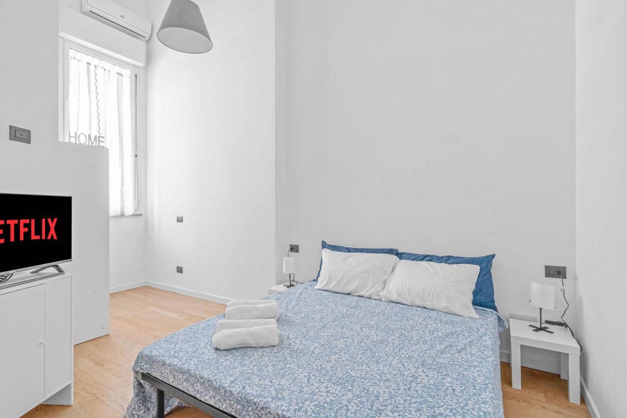Cos54 - Exclusive Apartment With Garden In Milan Bagian luar foto