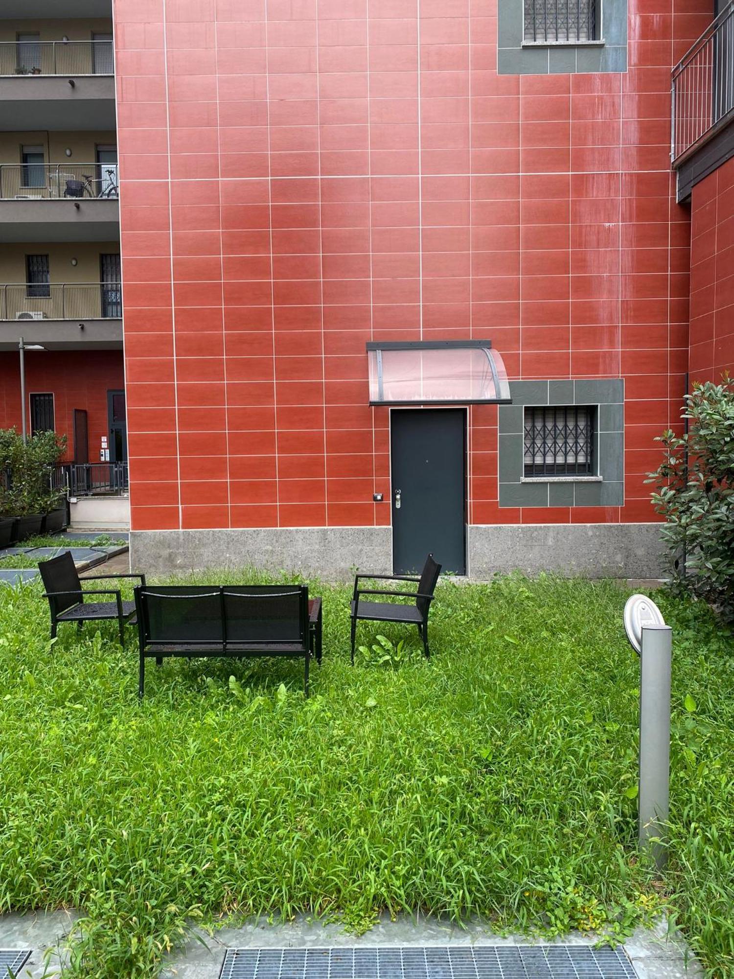 Cos54 - Exclusive Apartment With Garden In Milan Bagian luar foto